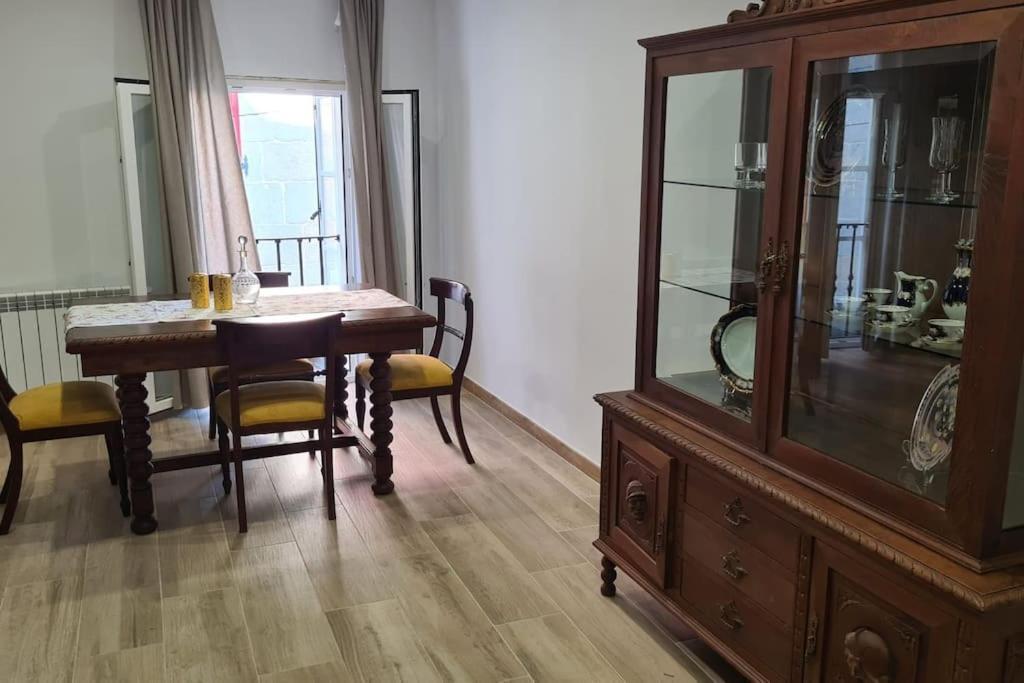 Apartamento Centrico Pontevedra Apartman Kültér fotó